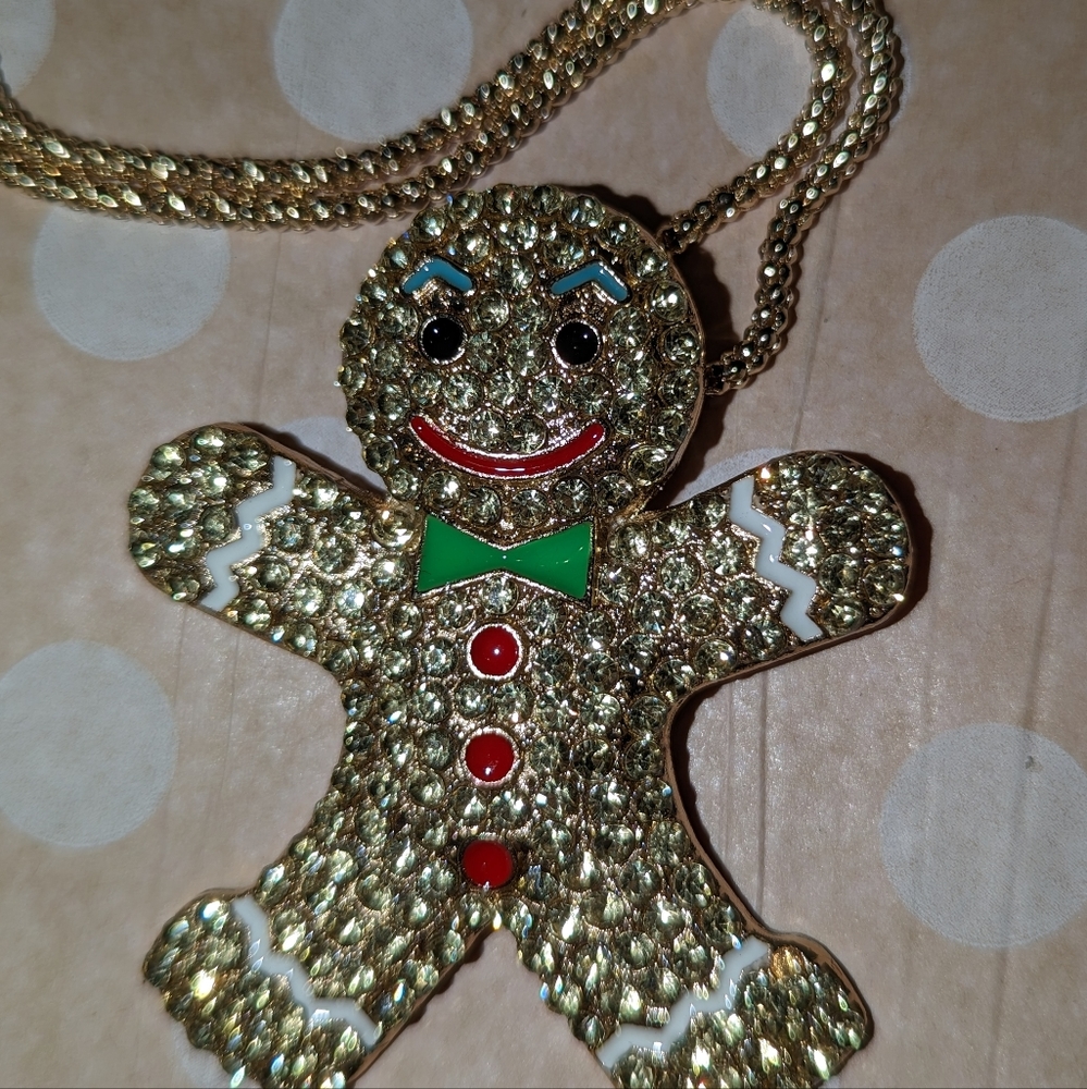 Gingerbread man necklace
